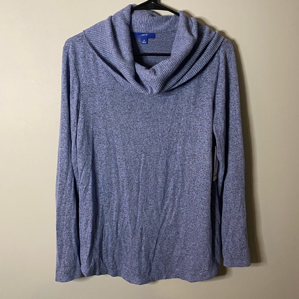 APT NINE TURTLE NECK SWEATER